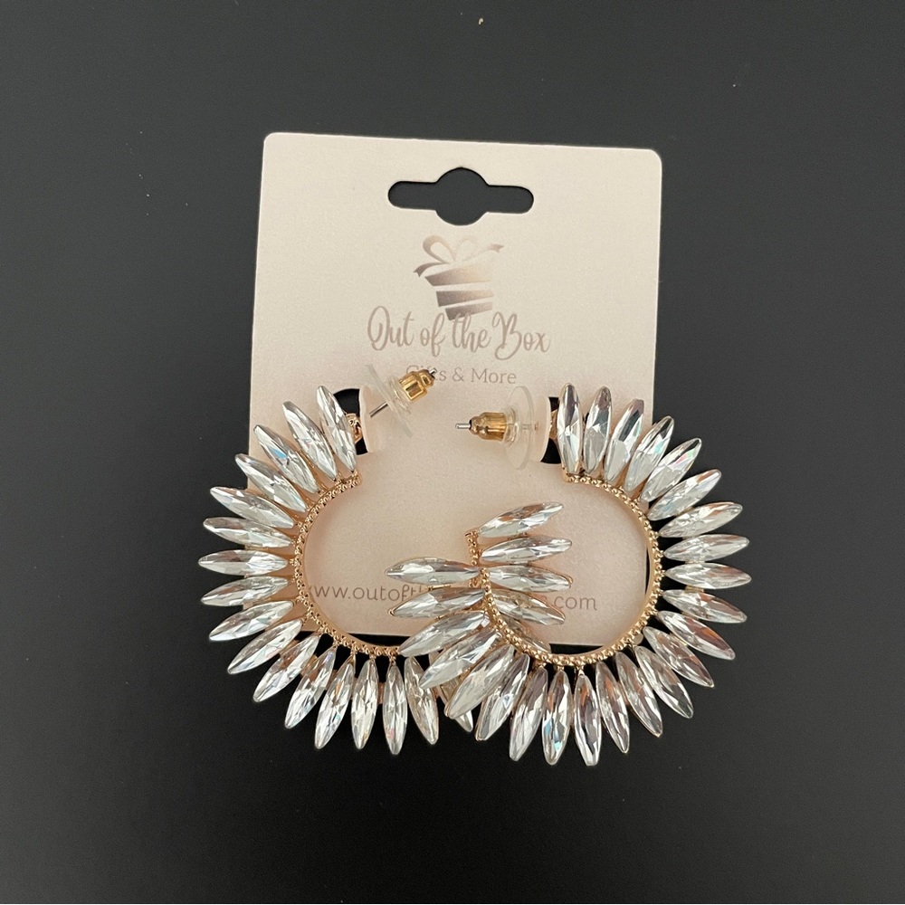 🆕 Women's Gold Earrings